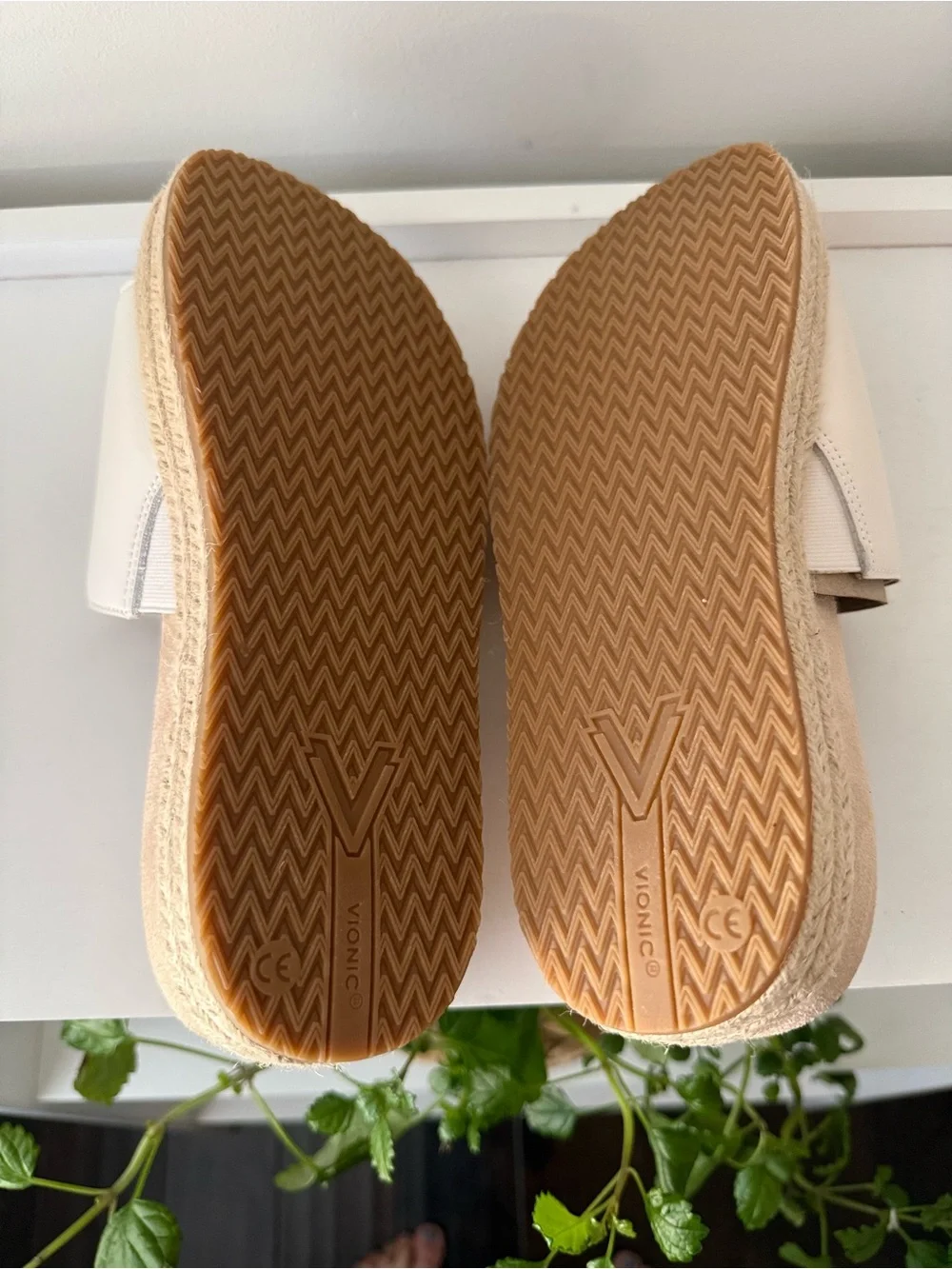 Vionic Yazmina Cream Slide Espadrille Platform Sandals - Picture 6 of 6